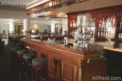 Queens Bay Hotel 17
